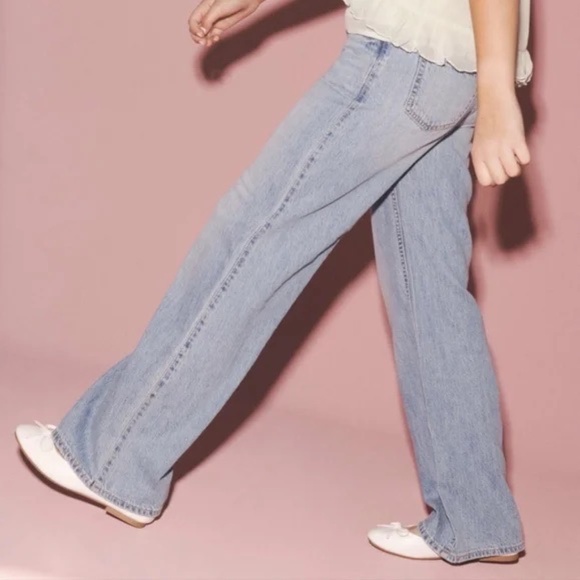 Abercrombie Kids High Rise Ultra Wide Jeans - Size 17-18 - Picture 1 of 5